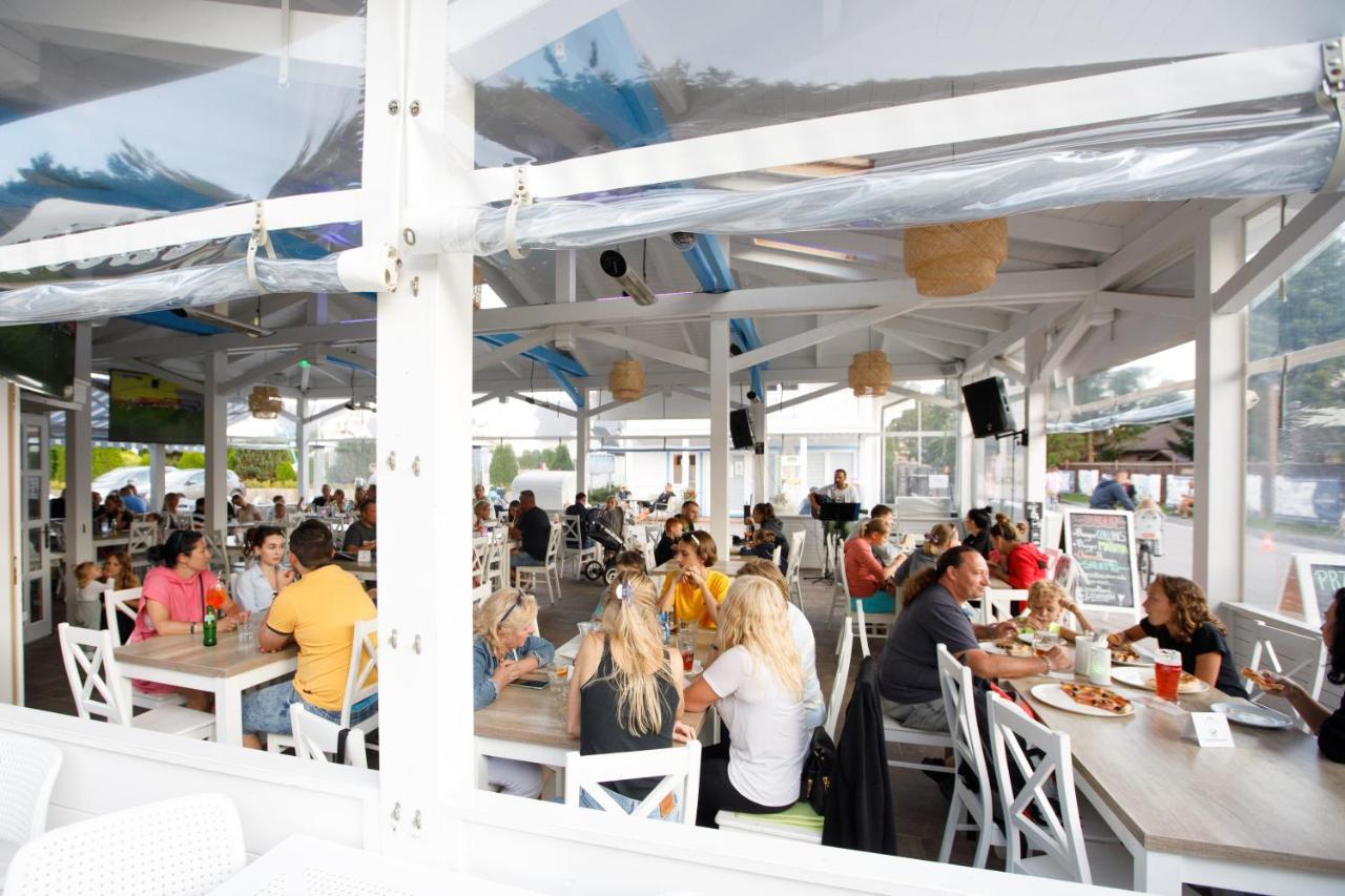 Collins Beach Ustronie Morskie Ngoại thất bức ảnh